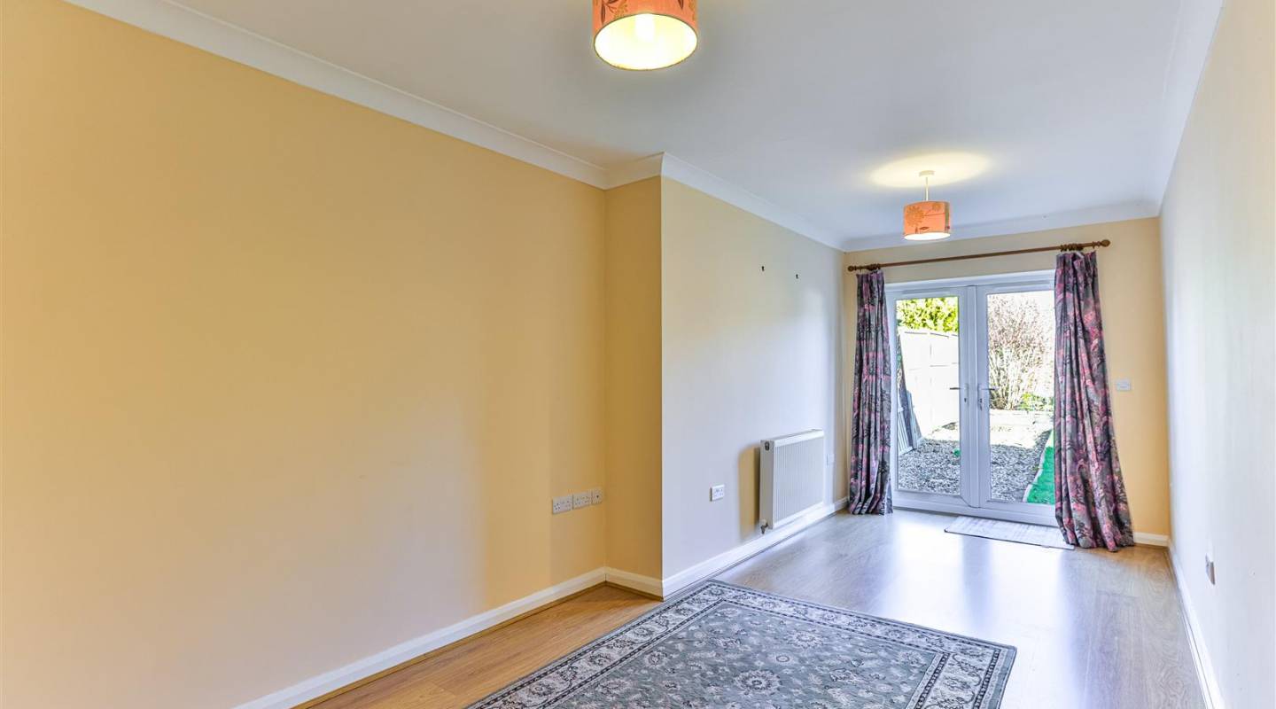 Gotch Road, Barton Seagrave, Kettering. Chris The Estate Agent